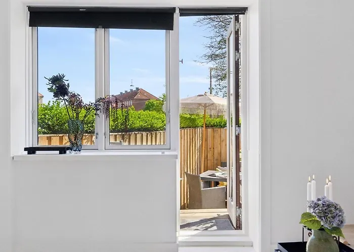 아파트 Spacious Nordic Cph Garden I 5 Min To Metro 코펜하겐