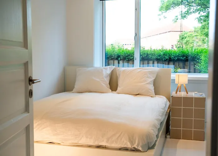 Spacious Nordic Cph Garden I 5 Min To Metro 코펜하겐