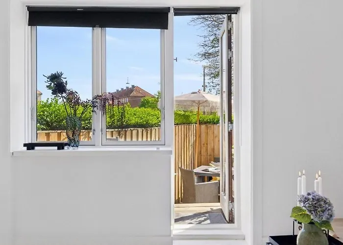Spacious Nordic Cph Garden I 5 Min To Metro Apartment